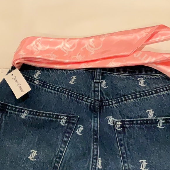 NWT Juicy Couture “JC” Printed All Over Jeans - Size 24 - Picture 5 of 8